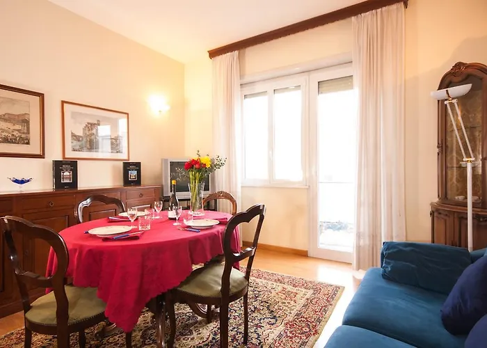 Vatican Balcony Apartment